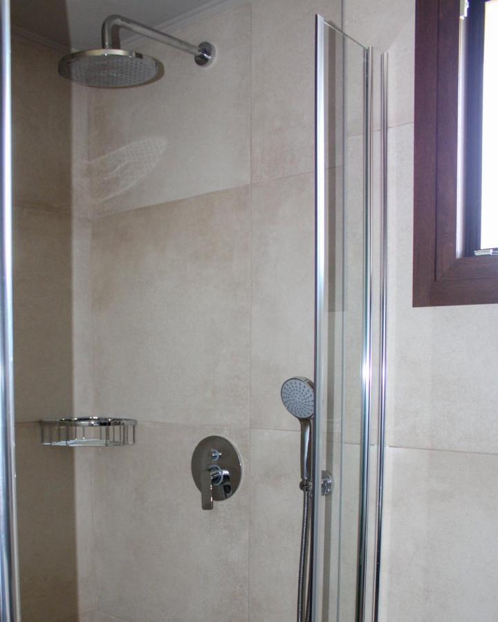 Agali Supreme Hospitality And Comfort Afytos Exterior photo